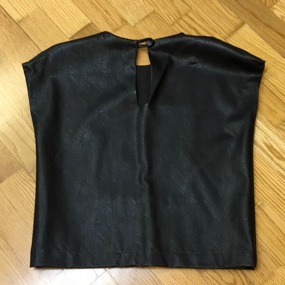 NWT Valerie Dumaine Black Faux Leather Top szS - Picture 4 of 4